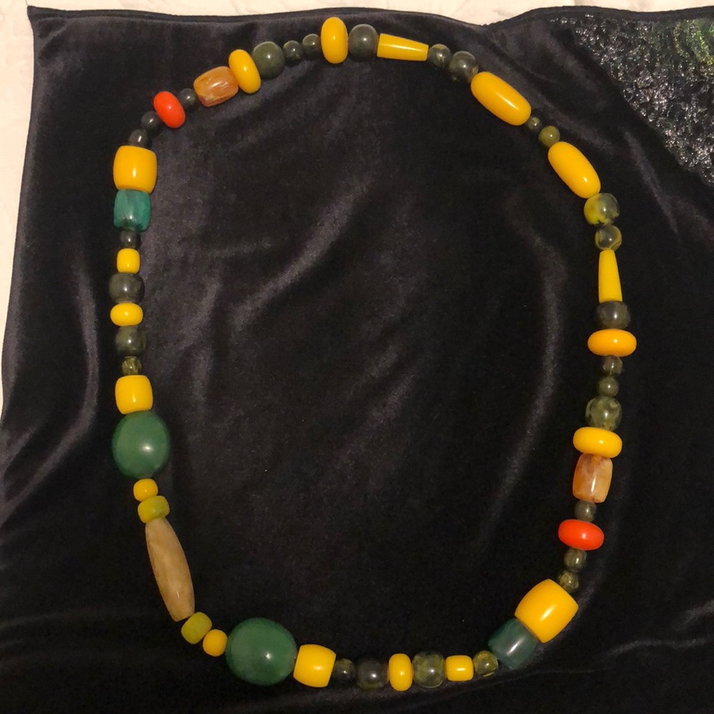 Vintage colorful necklace statement piece ❤️